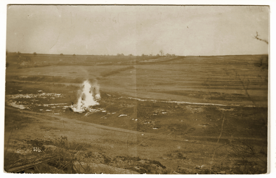 Explosion d'un obus dans la vallée Moreau